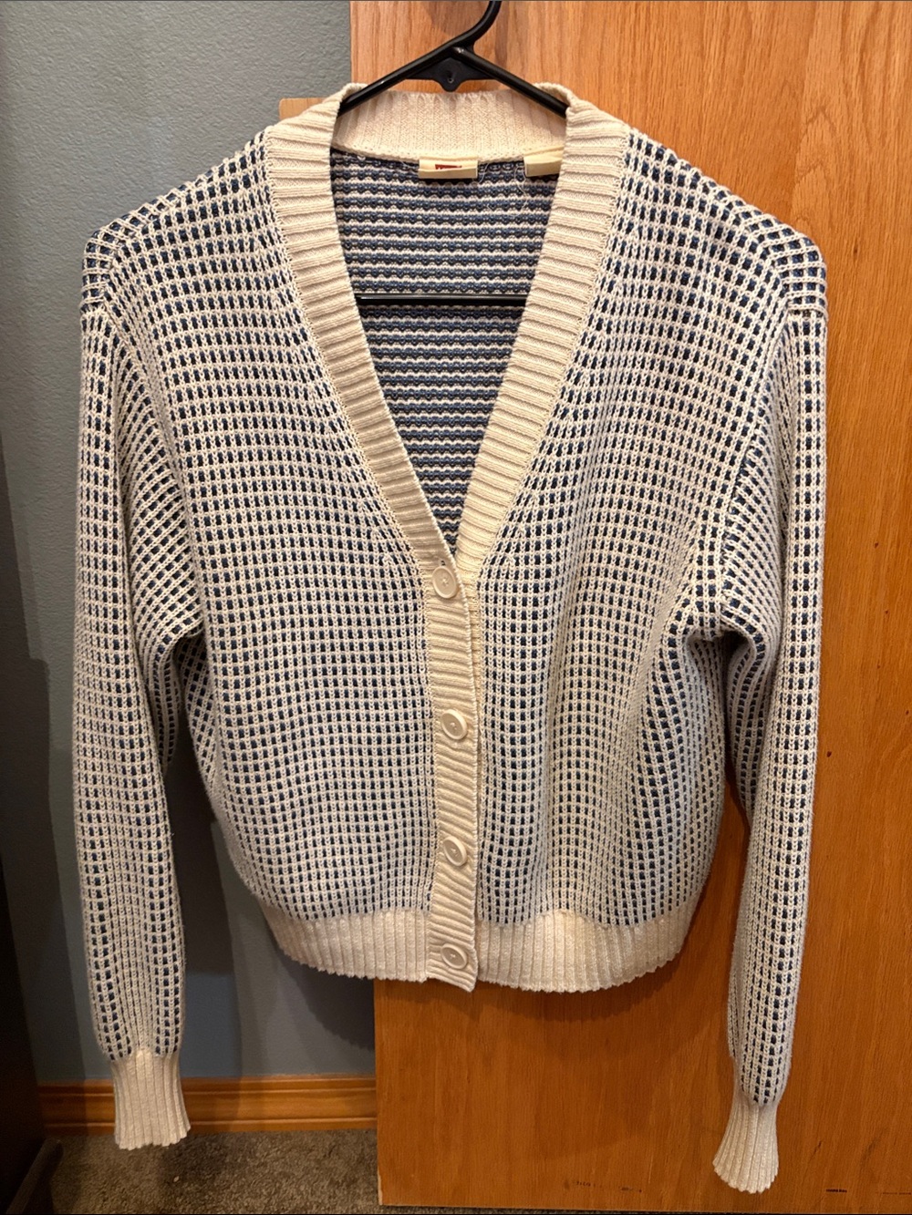 Levi's Cream and Navy Patterned V-Neck Button Cardigan